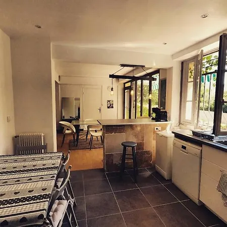 Appartamento Charmant Rez De Climatise Renove, 90m2 Avec Parking Cassis