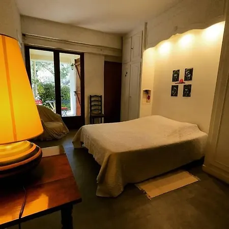 Charmant Rez De Climatise Renove, 90m2 Avec Parking * Cassis