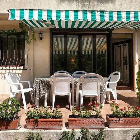 Charmant Rez De Climatise Renove, 90m2 Avec Parking