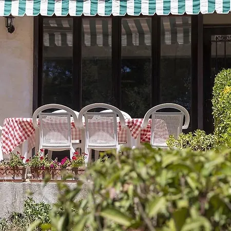 Apartment Charmant Rez De Climatise Renove, 90m2 Avec Parking